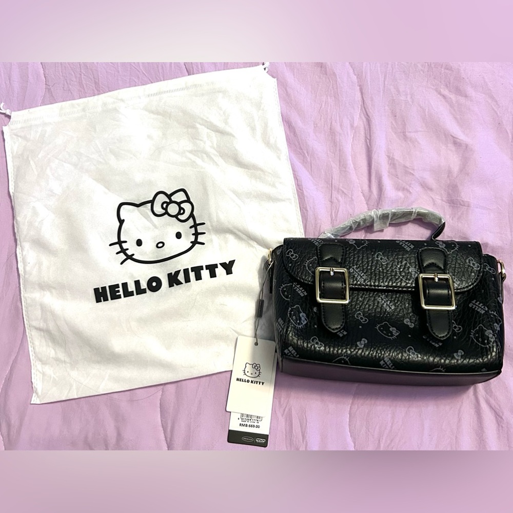 Hello Kitty Purse